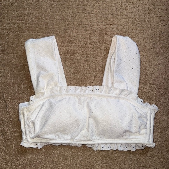 Xhilaration White Eyelet Ruffle Top - Picture 1 of 4